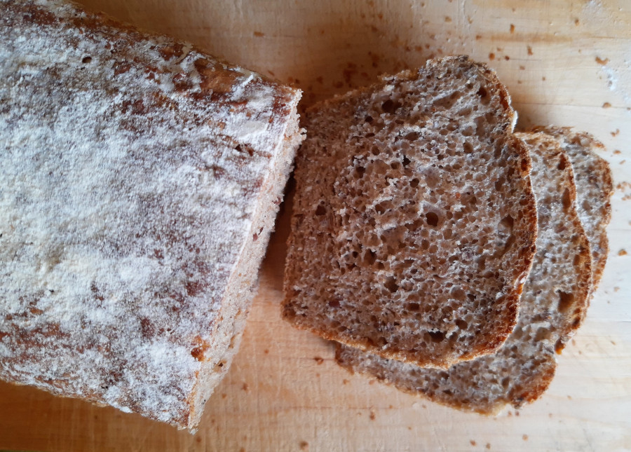 chleb żytnio pszenny na zakwasie